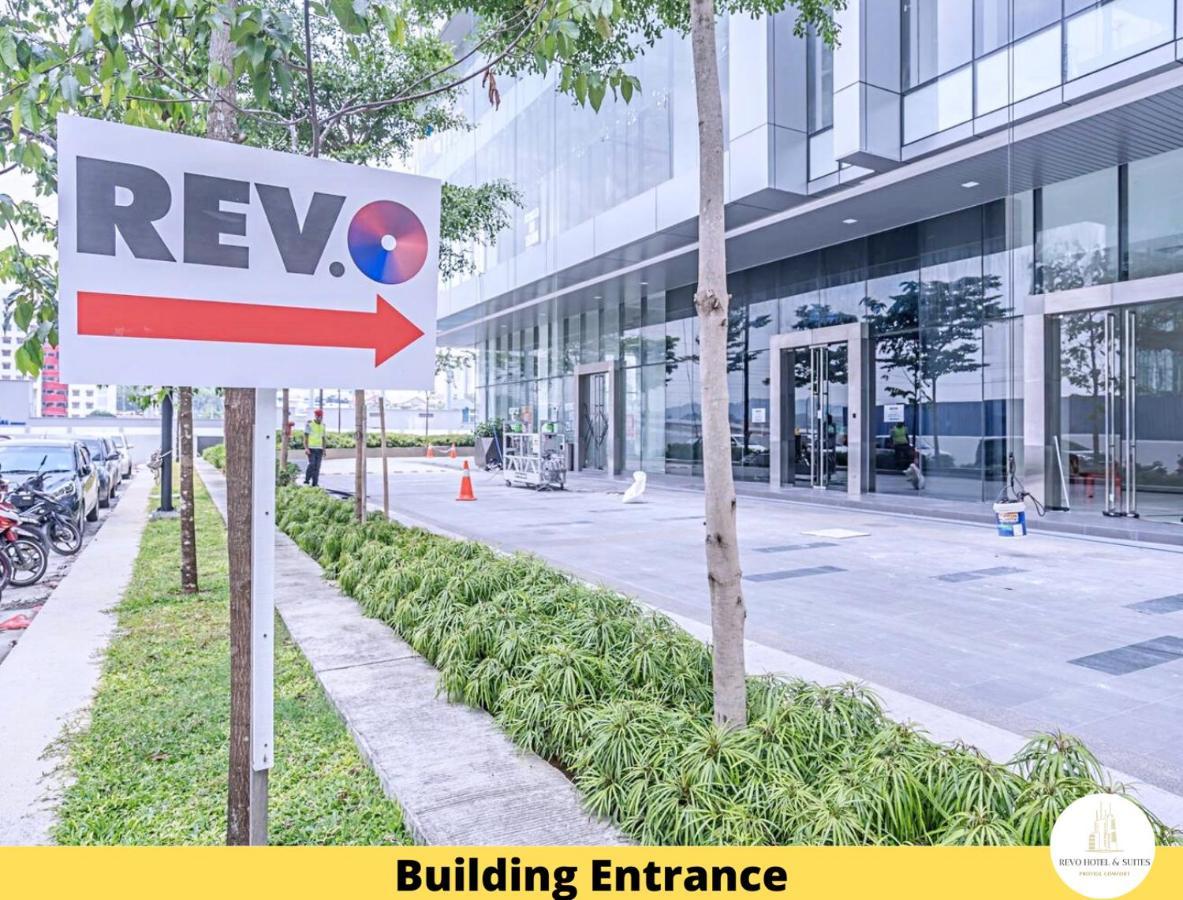 Revo Hotel & Suites Kuala Lumpur Bukit Jalil By The Cynefin Esterno foto